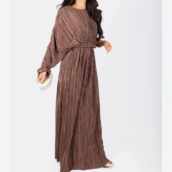 Chic Long Sleeve Brown Maxi Dress - Picture 1 of 1